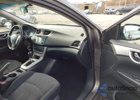 2015 Nissan Sentra Fe+ S/S/Sl/Sr/Sv z USA, uszkodzony, nr VIN 3N1AB7AP9FL664556